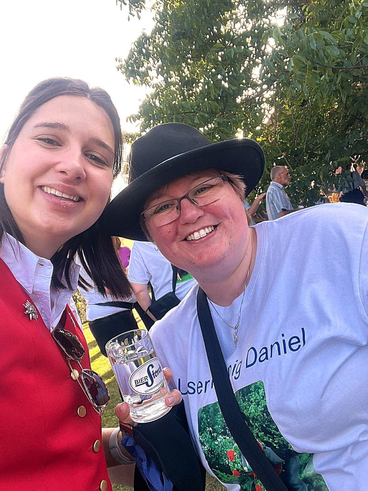 17dc4f7b-91c8-4d4f-9bd2-f13c1673c233